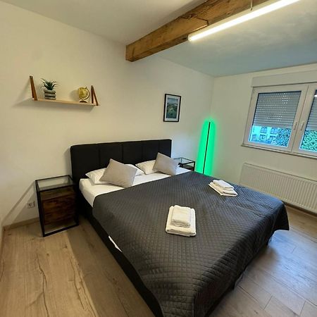 Schoene Ruhige Wohnung In Anliegerstrasse Ессен Екстер'єр фото