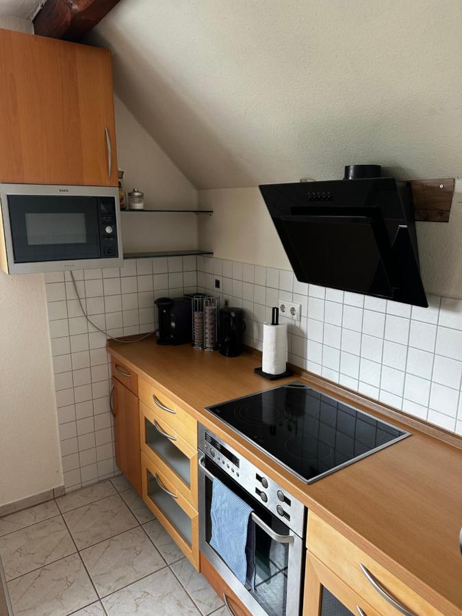 Schoene Ruhige Wohnung In Anliegerstrasse Ессен Екстер'єр фото